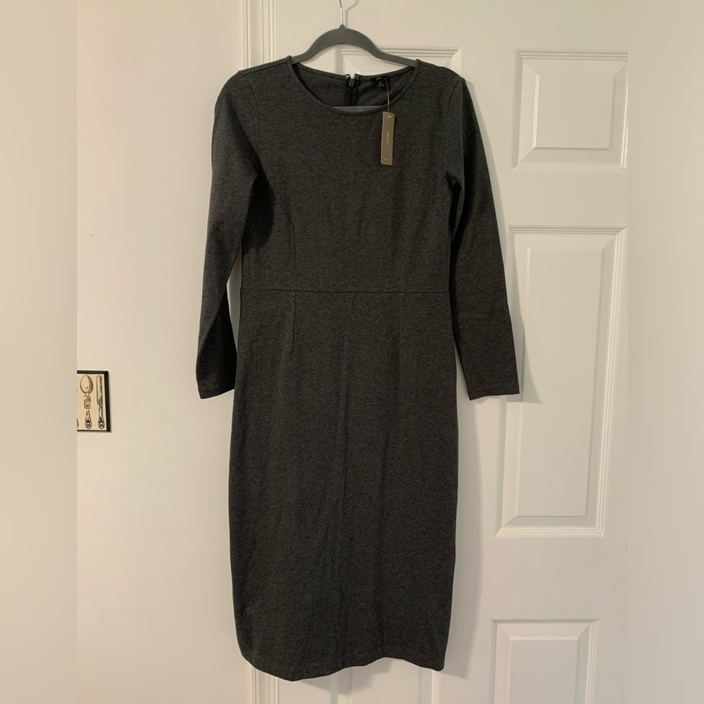 NWT J Crew Knit Sheath Long Sleeve Midi Dress in Grey Size 6 Work Corporate
